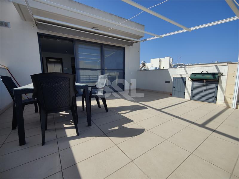 Penthouse in Ta' L-Ibrag To Rent