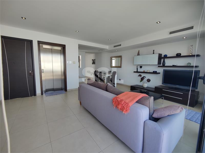 Penthouse in Ta' L-Ibrag To Rent