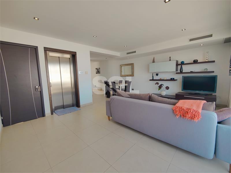 Penthouse in Ta' L-Ibrag To Rent