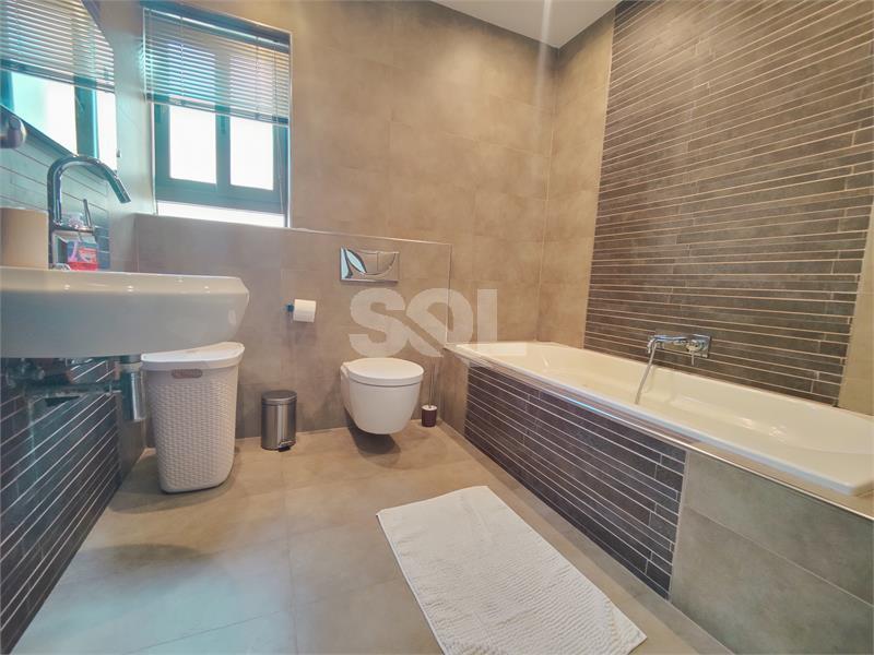 Penthouse in Ta' L-Ibrag To Rent