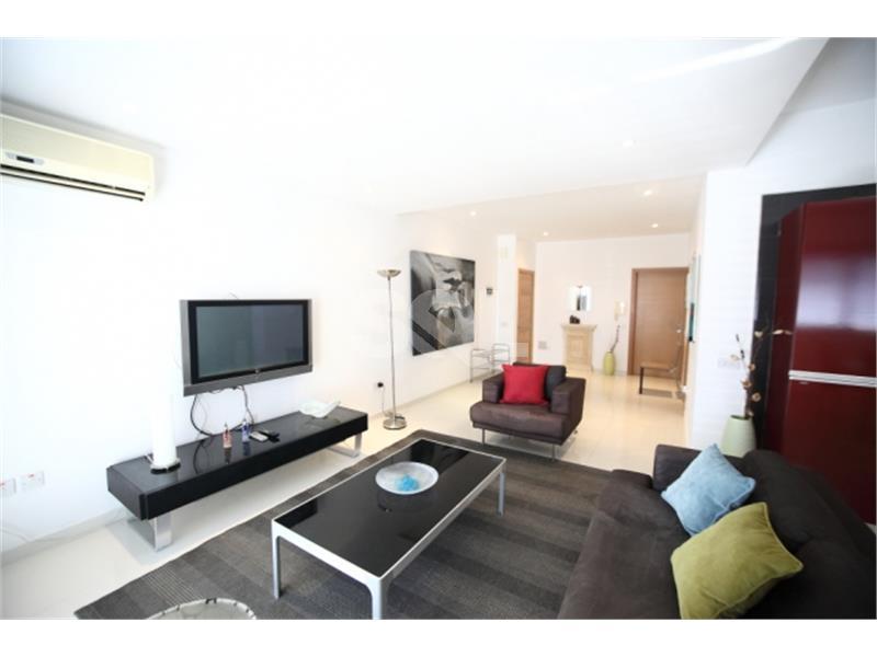 Apartment in Ta' L-Ibrag To Rent