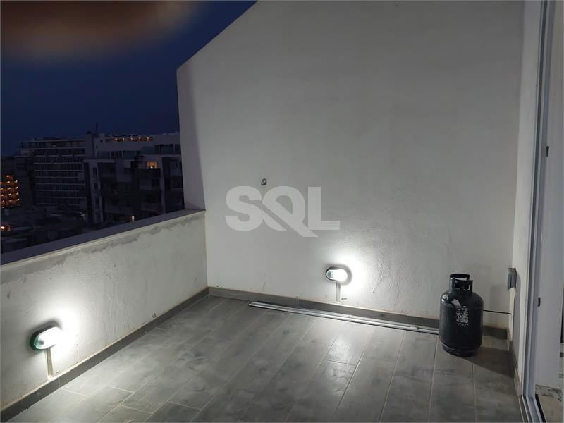Penthouse in Qawra To Rent