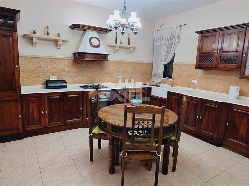 Elevated G/F Maisonette in Birkirkara To Rent