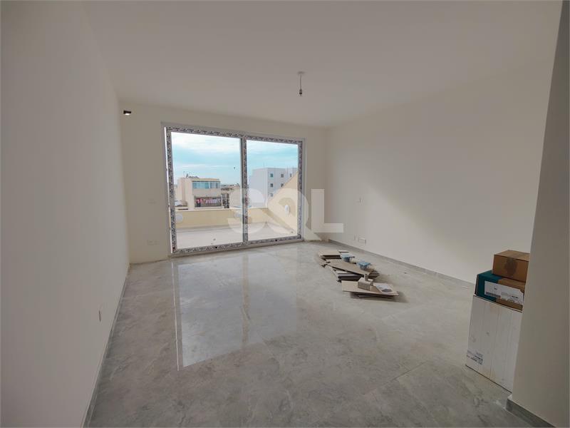 Penthouse in Marsascala For Sale