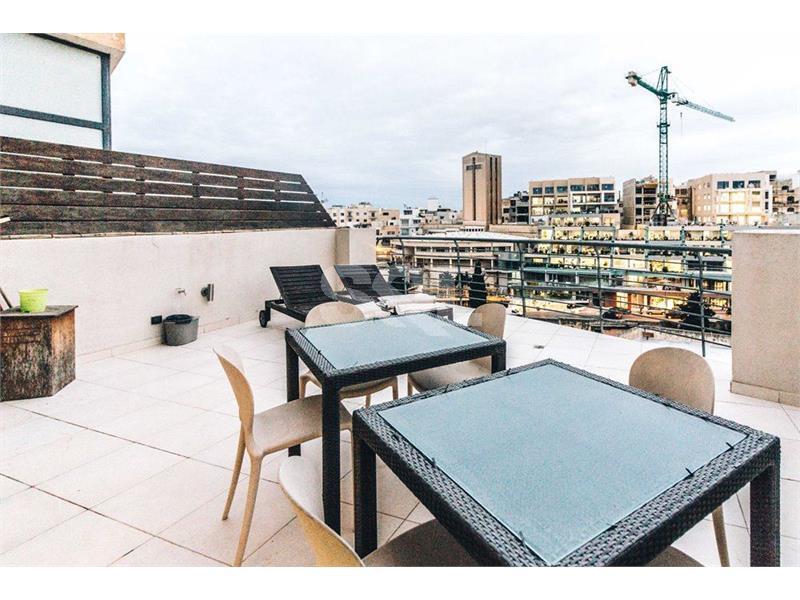 Penthouse in St. Julians To Rent