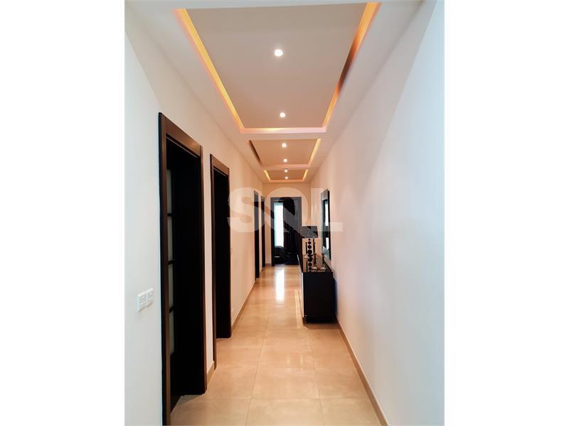 Apartment in Ta' Xbiex To Rent