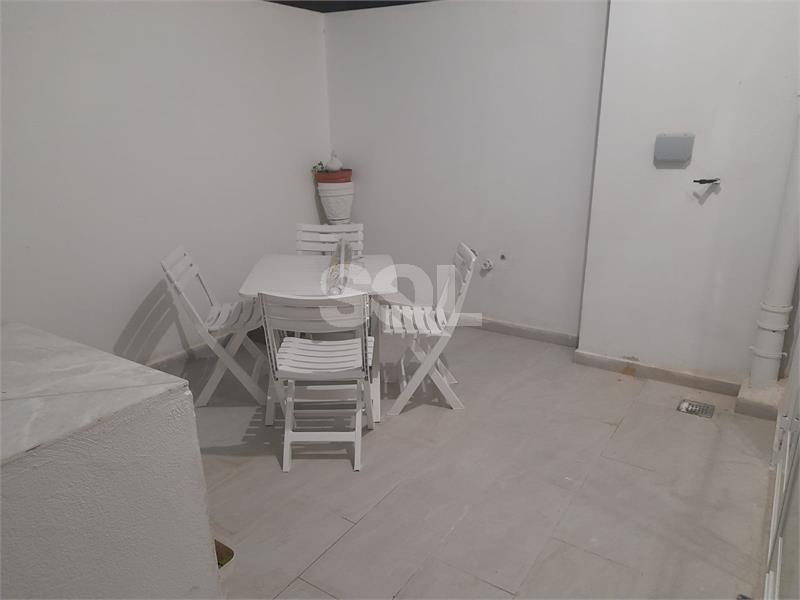 Apartment in Marsaxlokk To Rent