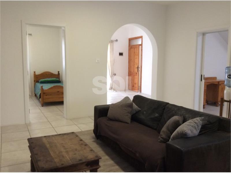 Apartment in Bugibba To Rent