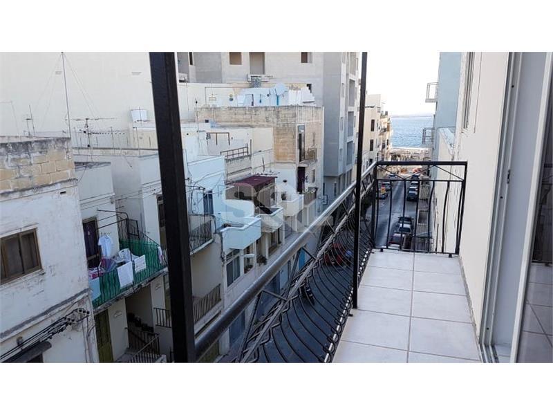 Apartment in Bugibba To Rent