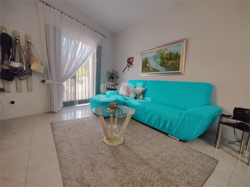 Apartment in Marsascala For Sale