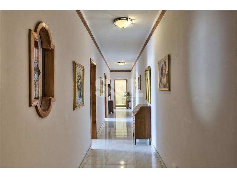 Apartment in Gzira To Rent