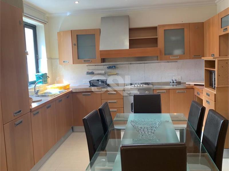 Penthouse in Sliema To Rent