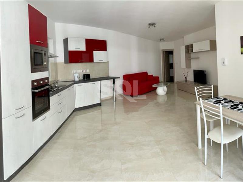 Apartment in Qawra To Rent