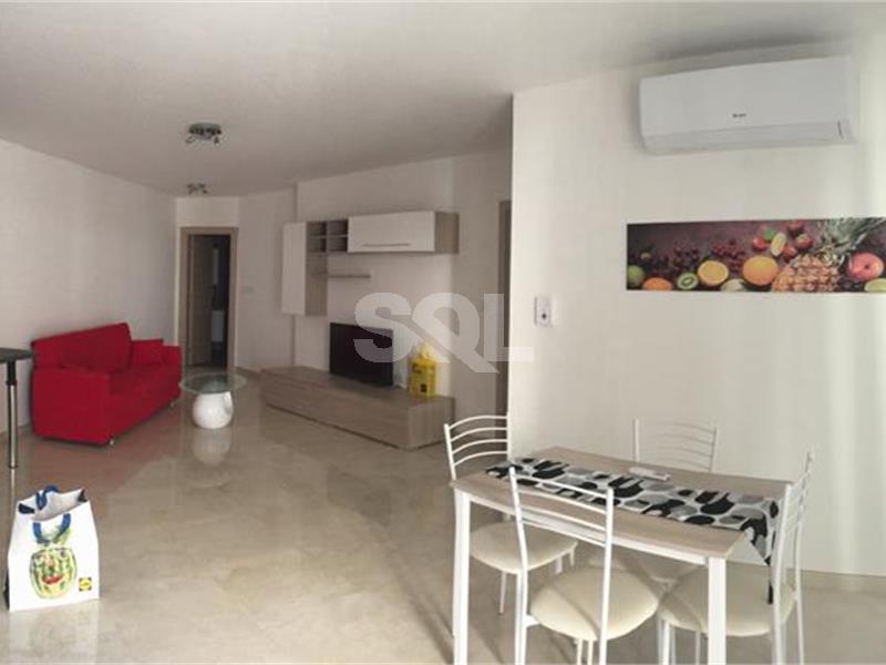 Apartment in Qawra To Rent