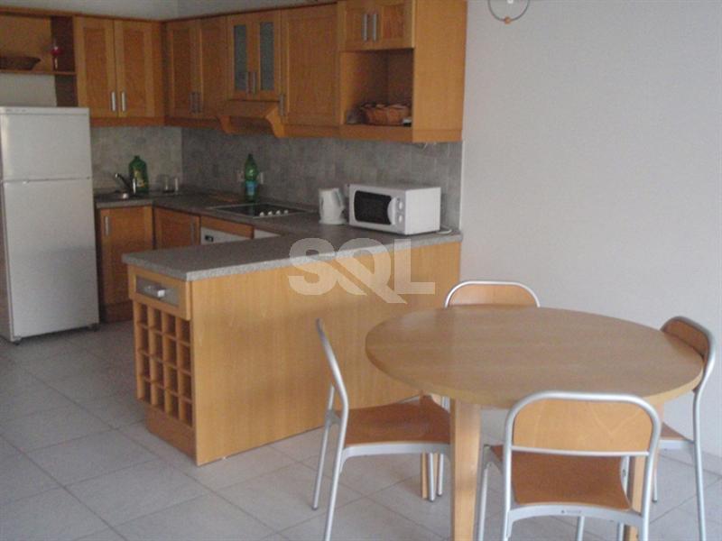 Apartment in The Gardens To Rent
