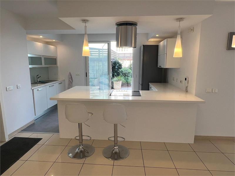 Villa in Naxxar To Rent