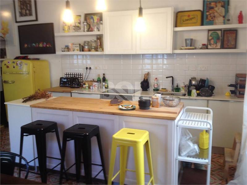 Apartment in Valletta To Rent