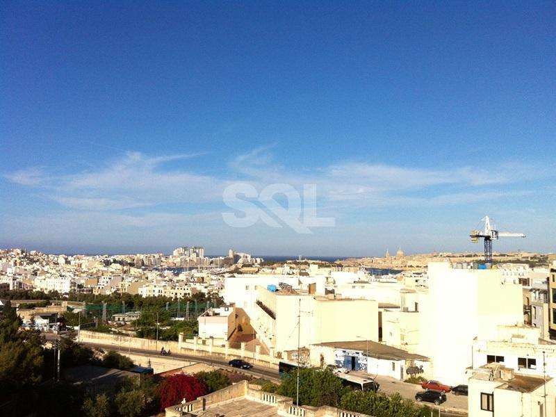 Penthouse in Msida To Rent