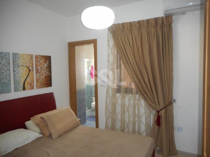 Apartment in Bugibba To Rent