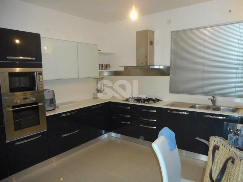 Apartment in Bahar ic-Caghaq For Sale