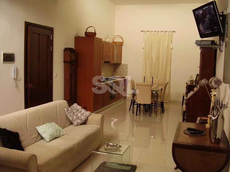 Penthouse in Sliema To Rent