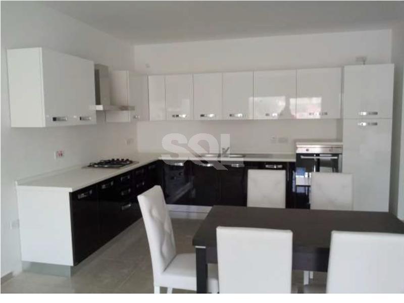Apartment in Zebbug To Rent