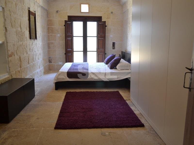 House of Character in Siggiewi To Rent