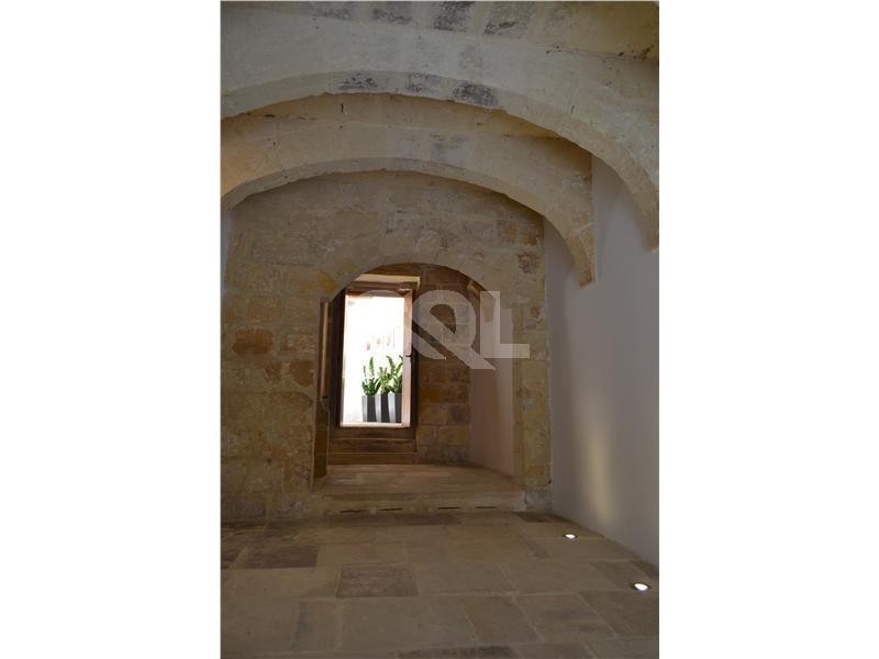 House of Character in Siggiewi To Rent