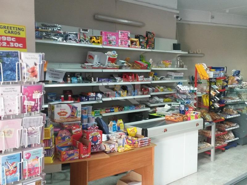 Retail/Catering in Qormi To Rent