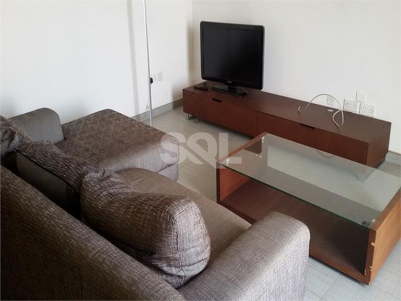 Apartment in Ta' Xbiex To Rent