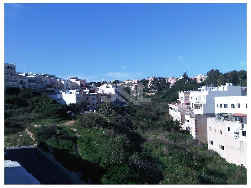 Apartment in Ta' L-Ibrag To Rent