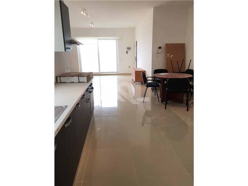 Apartment in Santa Venera To Rent